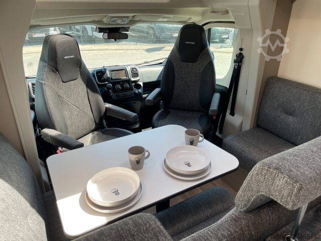 Autocaravana semi-integrada BÜRSTNER Campeo TD 691 G | Autom. | Solar | Markise |