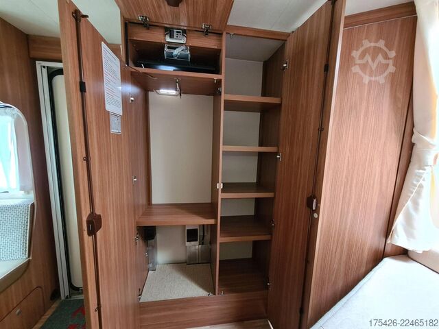 Caravana semiintegrada CARADO T 345 *SAT + TV*Panorama-Dach*Markise*AHK*