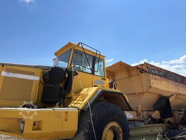φορτηγό κουτί (κουρμπαριστό) Volvo A 35 C
