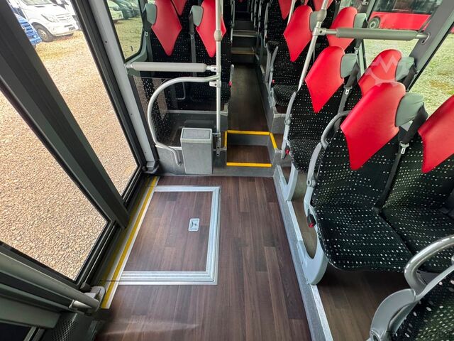 Autobús interurbano MERCEDES-BENZ Citaro LE 50 Sitzplätze mehrfach Verfügbar
