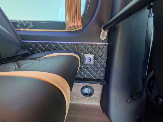 Mikroautobuss MERCEDES-BENZ Sprinter 519 23+1 Klima Standheizung Ahk El. Tür