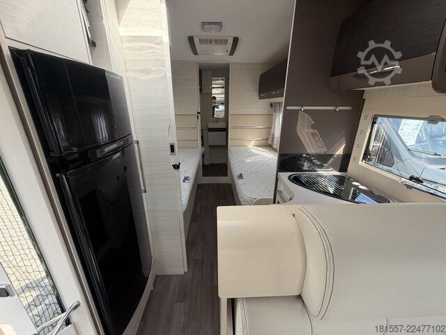 แคมเปอร์กึ่งบูรณาการ CHAUSSON Welcome 737 Klima, SAT/TV, Solar