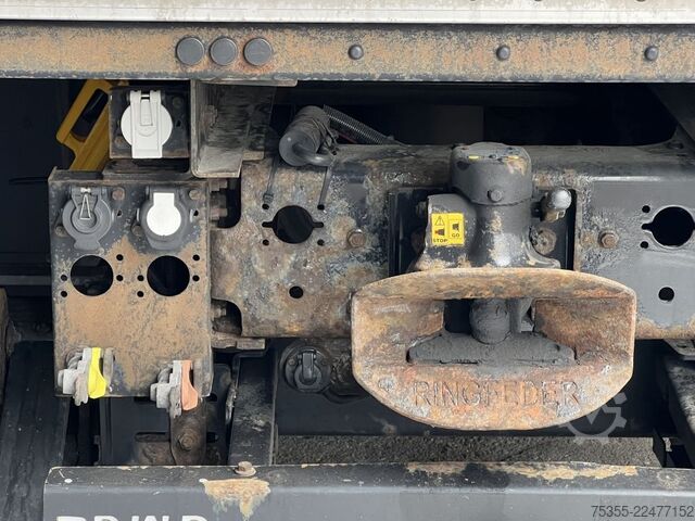 Rashladni kamion MAN TGX 26.440 Klima Lenkachse 7,35m MitsubishiTU100