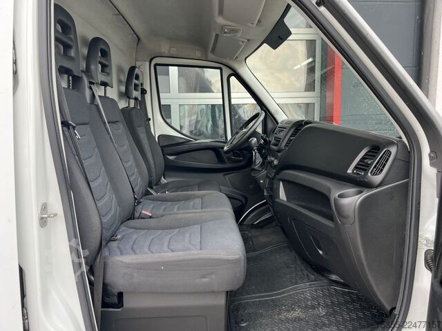 Kombi s visokim krovom IVECO Daily 35S12 Klimaanlage 3-Sitzer 270° Hecktüren