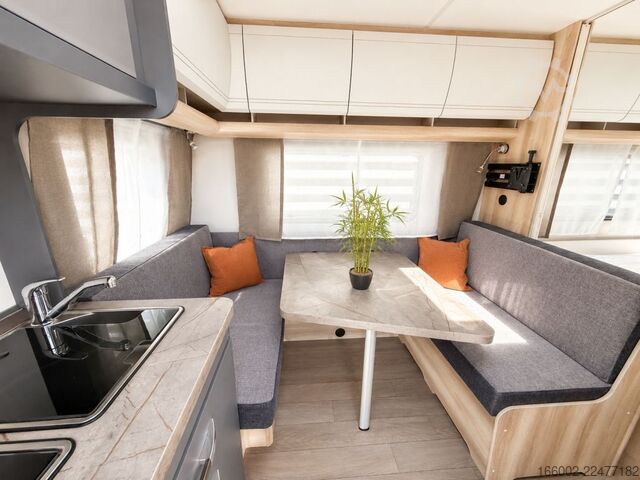 Caravana HOBBY De Luxe 400 SFe Modelljahr 2027 ausgestellt!