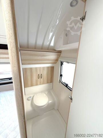 Caravana HOBBY De Luxe 400 SFe Modelljahr 2027 ausgestellt!