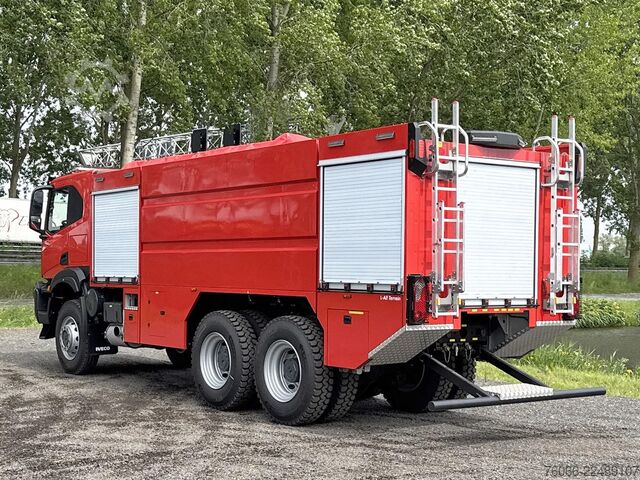 Löschfahrzeug Iveco T-Way AT380T47WH Fire Fighter Truck