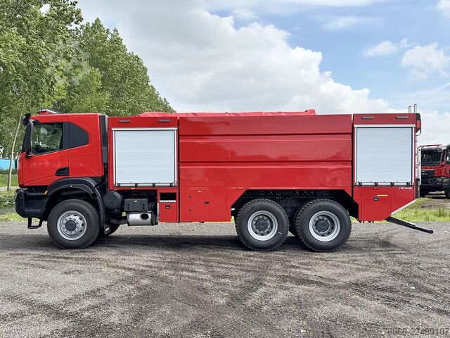 Löschfahrzeug Iveco T-Way AT380T47WH Fire Fighter Truck