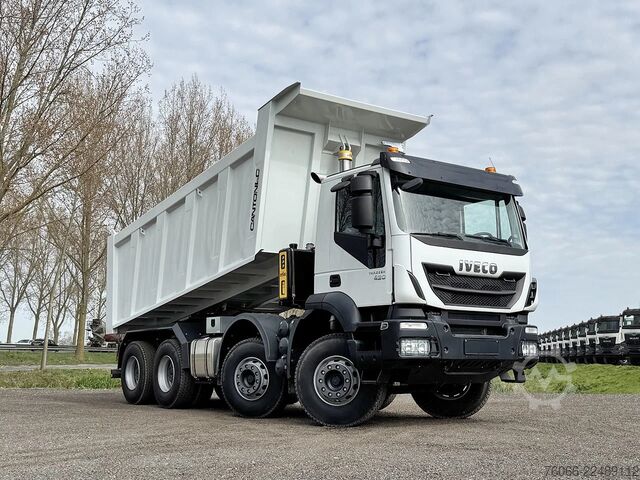 Kipper Iveco Trakker AD410T42H Tipper Truck