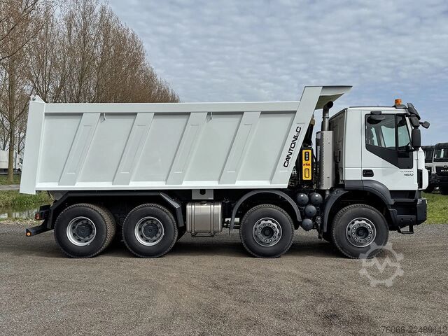 Kipper Iveco Trakker AD410T42H Tipper Truck