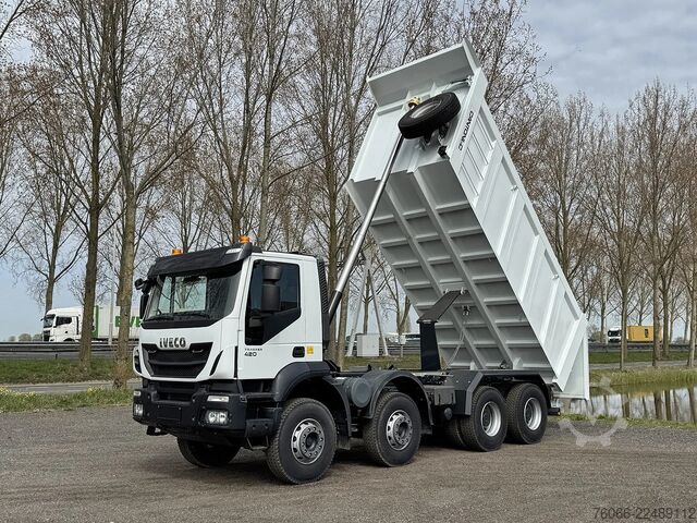 Kipper Iveco Trakker AD410T42H Tipper Truck