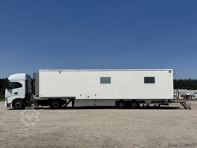 Smit STO-1030 Medical Hospital Trailer Smit STO-1030 Medical Hospital Trailer