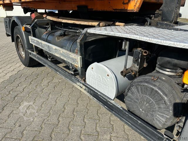 Kravas mikroautobuss ar pašizgāzēju MAN TGL 10.180 BB / Meiller RK 6.45 / 2 x Container