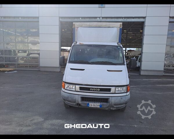 मिनिबस IVECO 35C11 - CENTINA  ALZA E ABBASSA