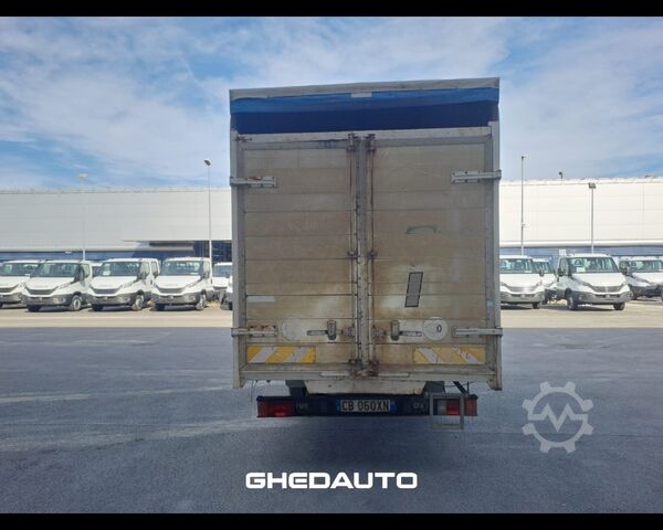 मिनिबस IVECO 35C11 - CENTINA  ALZA E ABBASSA