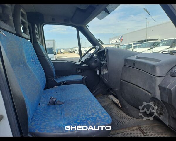 मिनिबस IVECO 35C11 - CENTINA  ALZA E ABBASSA