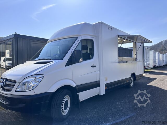 Prodajni voziček / tovornjak s hrano Mercedes-Benz Foodtruck, Imbisswagen, Food Truck mit neuer Küche und Ausstattung