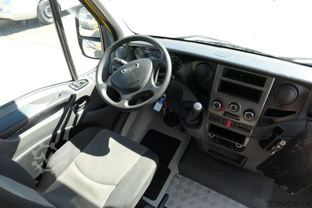 Kastiga kaubik iveco Daily 35 S11 C30C AUTOMATIK KAMERA Regale LUFT DURCHGANG EURO-5 CoC