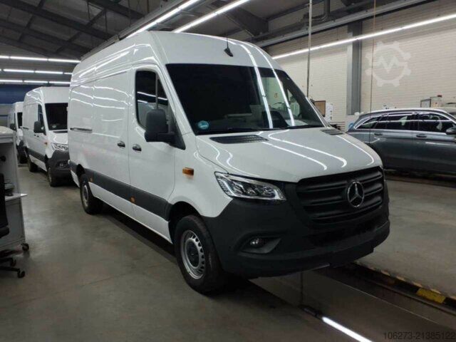 Furgoneta Mercedes-Benz Sprinter 317 CDI,L2H2,Automatik,Kamera,LED