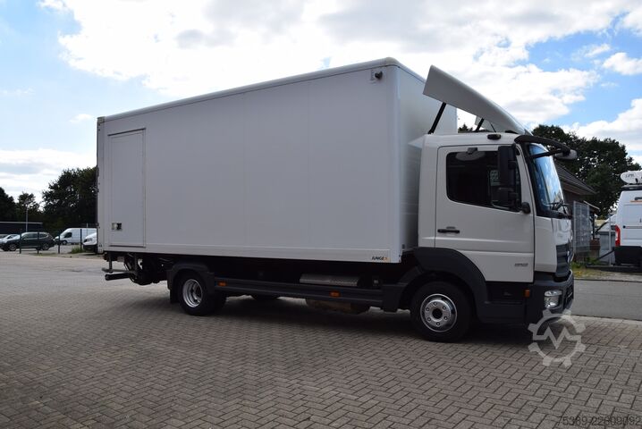 Skriňová dodávka Mercedes-Benz Atego II  818 Koffer LBW 1500KGAutomatik Tempo