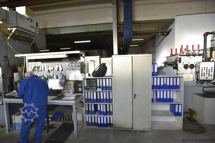 Edelhoff DARRW 2/400 עם מערכת מסוע Edelhoff DARRW 2/400