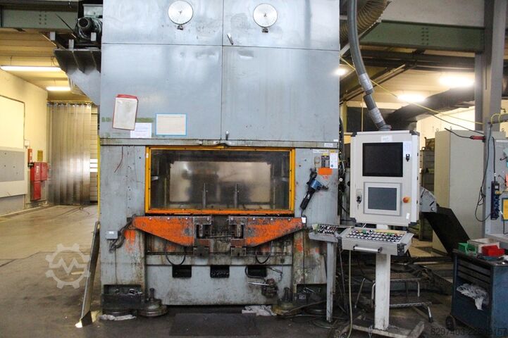 Edelhoff DARRW 2/400 עם מערכת מסוע Edelhoff DARRW 2/400