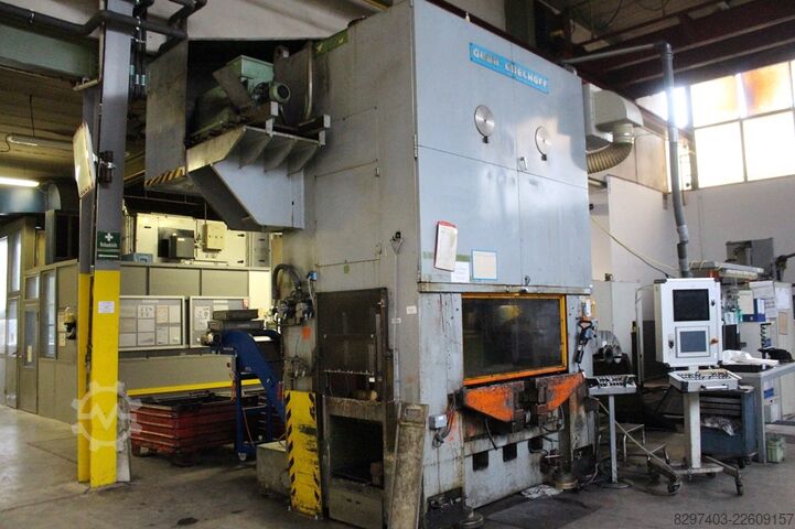 Edelhoff DARRW 2/400 עם מערכת מסוע Edelhoff DARRW 2/400