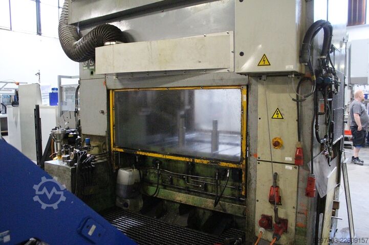 Edelhoff DARRW 2/400 עם מערכת מסוע Edelhoff DARRW 2/400