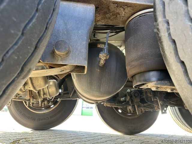 Semirimorchio cisterna HENDRICKS Bitum / 28.000 L / 3 x Kammer