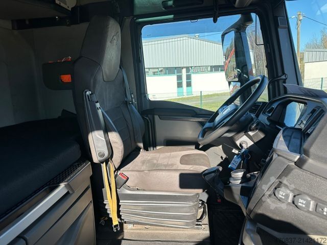 Timberbil MAN TGX 26.580 6x4 / Kurzholz / Tajfun 150Z96