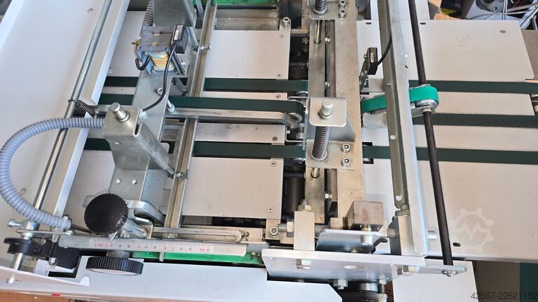 Sistem za dodelavo dokumentov Nagel Foldnak 8 mit Trimmer