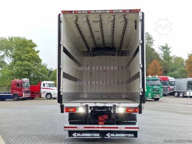 Transport réfrigéré/congélé Volvo FH 13.540 Globetrotter 6x2 - Carrier Frigo- Hoo...