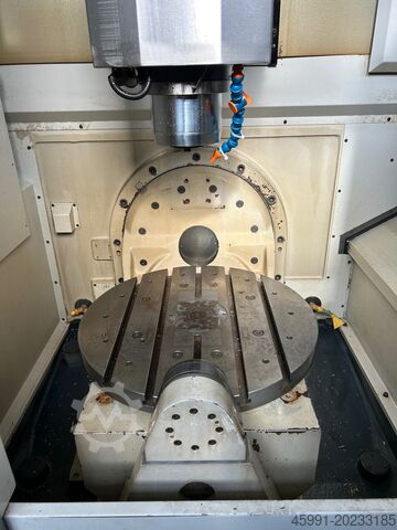 Centre d'usinage universel Spinner U5-620, 5-axis machining center