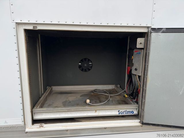 ボックスバン IVECO Daily 70C15 Koffer *Klima*Ahk*