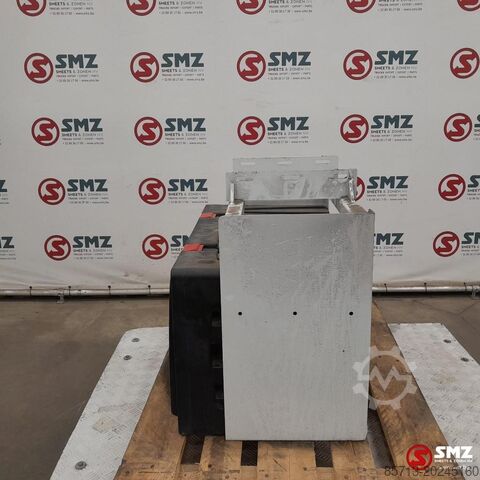 Pièce de châssis Iveco Occ gereedschapskoffer 175L Iveco