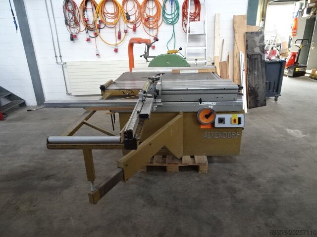 เลื่อยโต๊ะเลื่อน Altendorf TKR 45