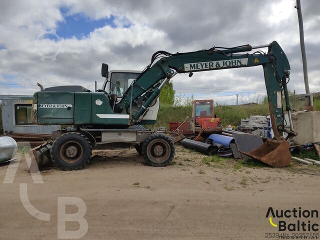 Excavadora sobre neumáticos Liebherr A 900 C Litronic