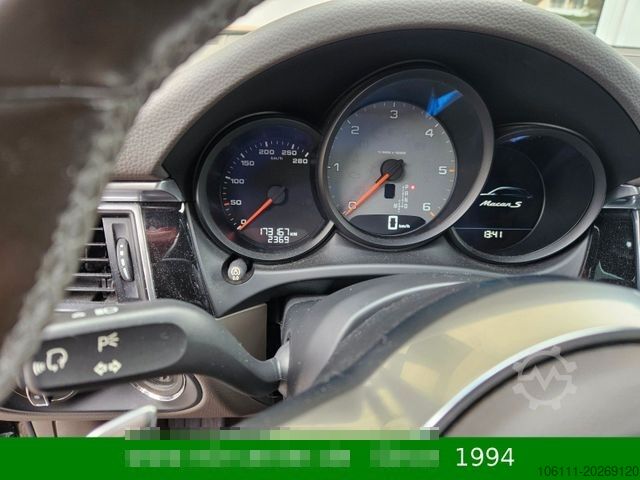 Pickup PORSCHE Macan S 3,0V6Diesel Alcanatara Kompass Burmester