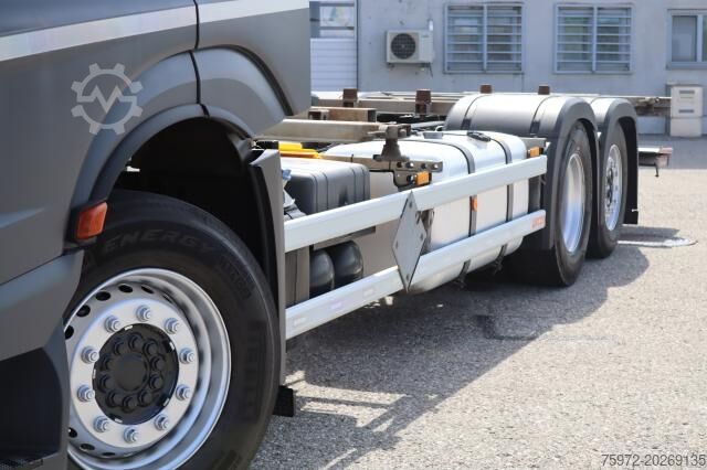 बॉडी बदलने वाला ट्रक Mercedes-Benz Actros 2545 LL BDF Volumen Low Liner