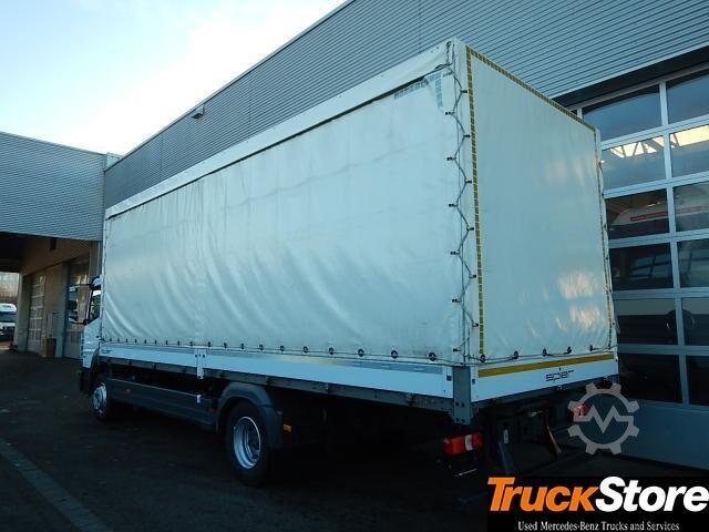 फ्लैटबेड ट्रक टार्प के साथ Mercedes-Benz Atego 1224 L