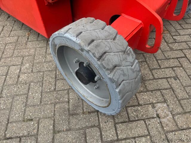 Teleskopiskā darba platforma Manitou 170AETJ L Hoogwerker Knikarmhoogwerker