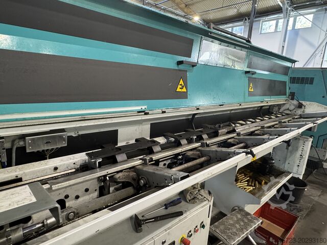 CNC turn-mill center INDEX G200