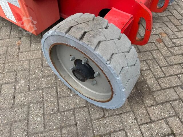 Teleskopiskā darba platforma Manitou 170AETJ L Hoogwerker Knikarmhoogwerker