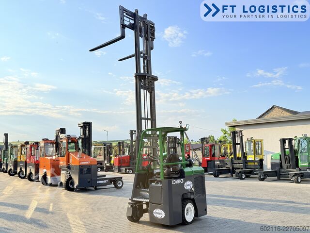 Fireveis truck Combilift CB3000 DIESEL TRIPLEX 4900 POSITIONER