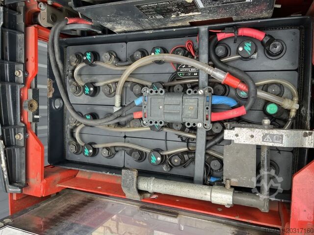 Stivuitor cu stivuitor stand-on Linde D10AP
