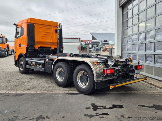 Rúllupalli vörubíll IVECO AS300X58Z/P HR ON+ 6x4 Meiller RS21.60 Funk AHK