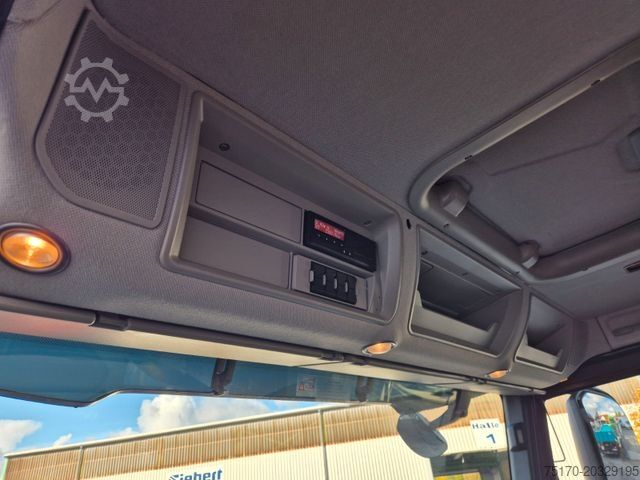 Тристранен самосвал IVECO AD200X46/P HR OFF Palfinger PK 12.501 Funk AHK