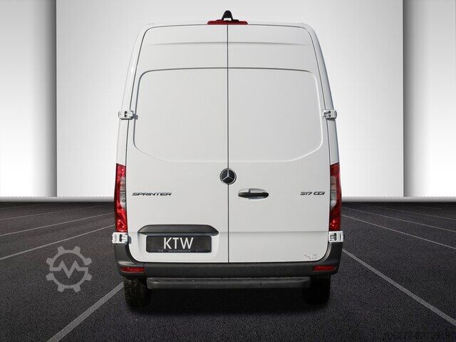 Furgoneta Mercedes-Benz Sprinter 317 CDI,L2H2,Automatik,Kamera