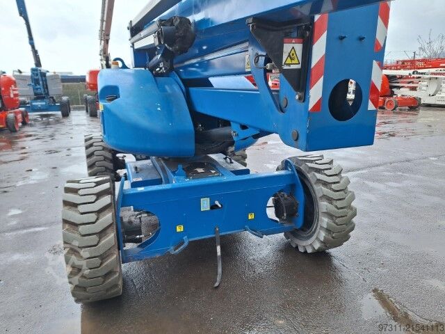 Teleskopik çalışma platformu Niftylift HR17 HYBRID 4X4