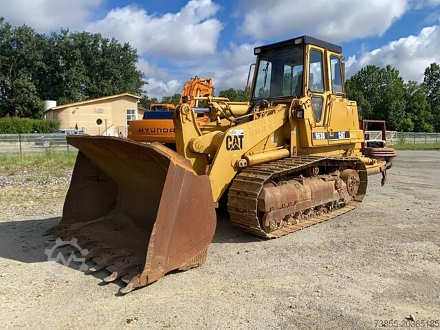 Chargeur sur chenilles Caterpillar 963b